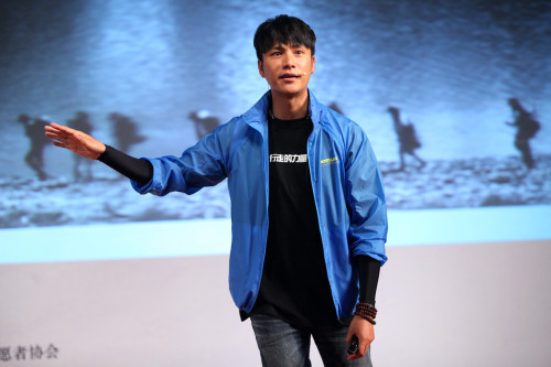 ���ߵ������Mϲ�R��������ЄӺ��I