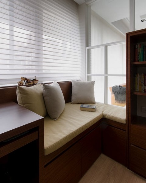 ɫ���c�����g����ͬ�ú��s��ܰ��