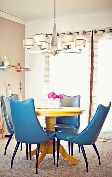 ɫ����ײ�S�{���}ɫ�ʼҾ�(2)