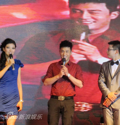 �Ŵ������и衷���İ��t���y�b�ƽ��R