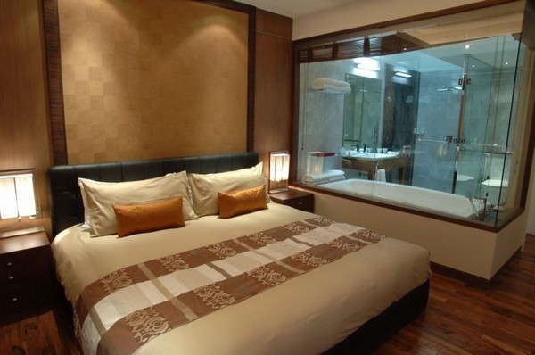 �ϰݵ����A�L��DesertPalm�ȼٴ�