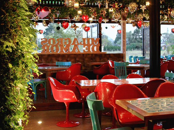 ī����Milagros�͏d