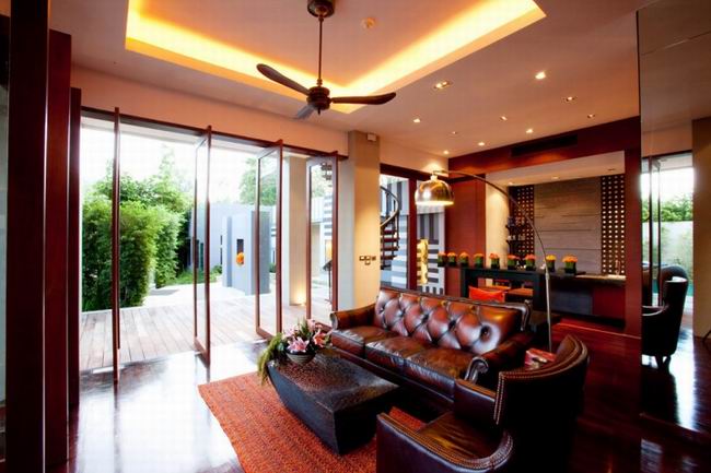 ̩���ռ��u���{�����Ƶ�