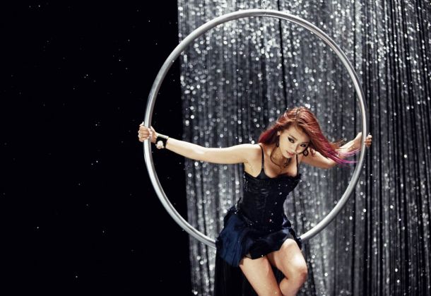 SISTAR���������h���Ȼ������Aʾ�ؚw