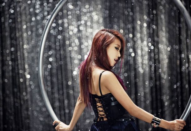 SISTAR���������h���Ȼ������Aʾ�ؚw