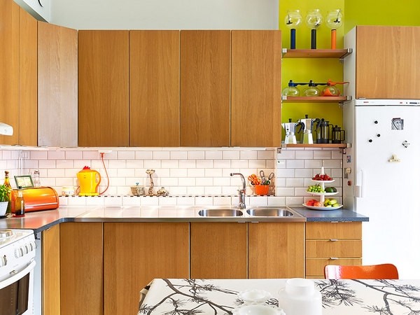 ���66ƽ��Ԣ�ɫ�Kײ������