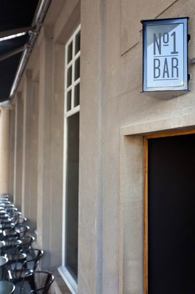 VolkshausBasel�͏d