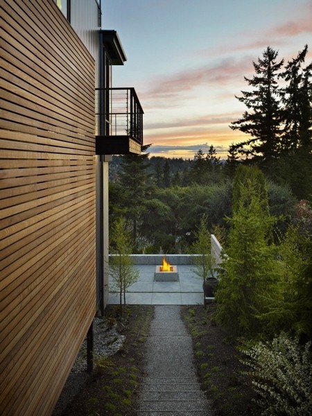 �Aʢ�D���^ɽ���ϵĬF��סլ