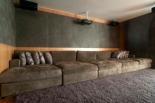 �e�ж���İ������Aסլ