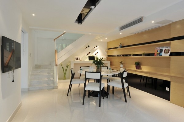 �ڰטO���ں�240ƽ�׬F��֮��