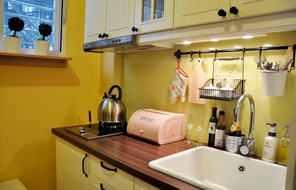 �c(di��n)�����W�l(xi��ng)���L(f��ng)Show��Charie�ļ�