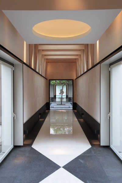 ���f�ںτ��µĸ��X��LC�e��