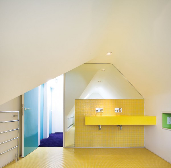 ɫ���_���Ąe��