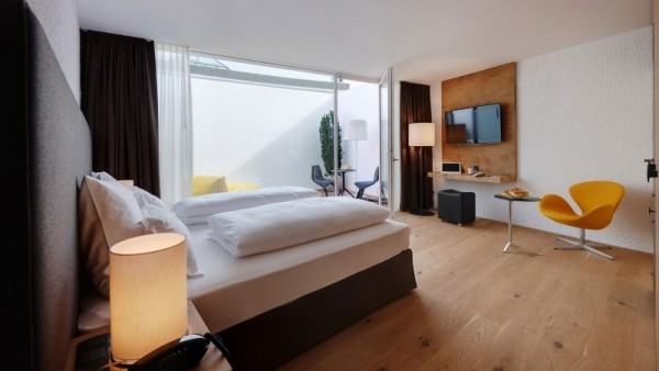 未來感意大利BressanonePupp酒店