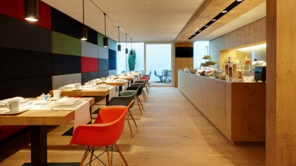 未來感意大利BressanonePupp酒店