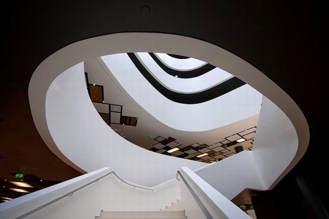 ���_�؁�Lone�Ƶ�