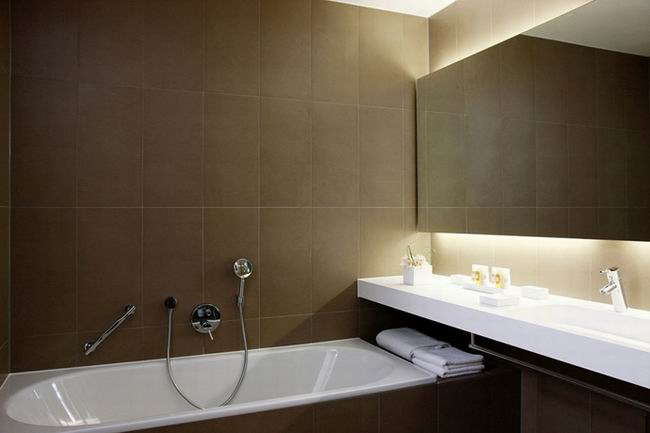 ���_�؁�Lone�Ƶ�