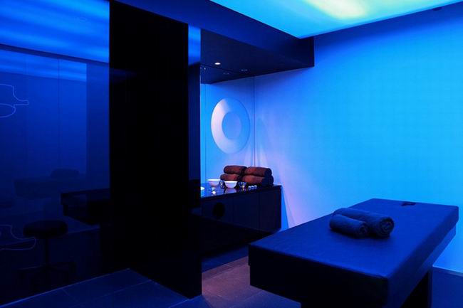 ���_�؁�Lone�Ƶ�