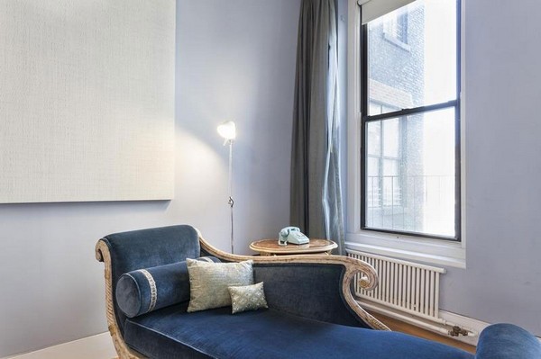 �~�s��ؐ����M(m��n)ɫ�ʵĻ�����Ԣ