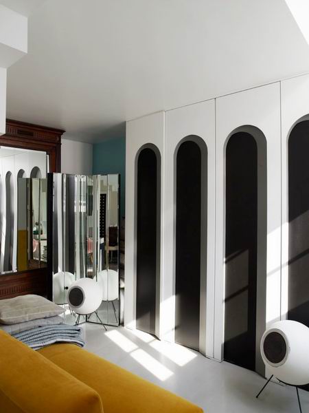 �~�s�r���OӋ��YvanMispelaere�ļ�