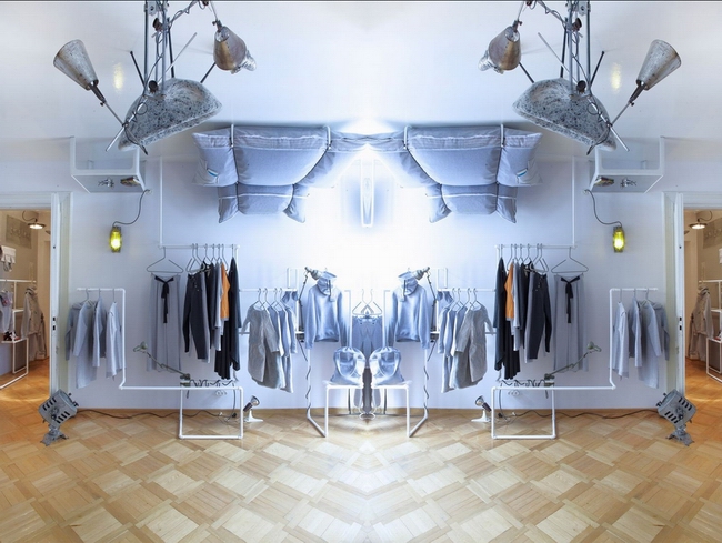 �AɳRiskyͯ�b��