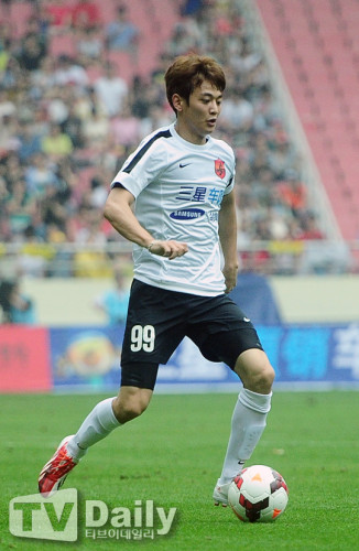 �����С����¹�ϵ�������n������ِ