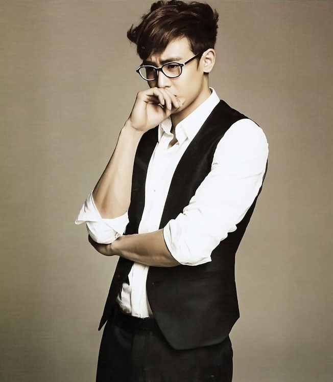 2PM�ɆTNichkhun����ӭ��25�q