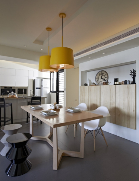 ��Ȼ�������W�L�_��סլ