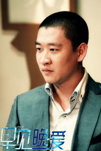 ����Ҋ����ۡ���ɫ�A���������ĽǑ�