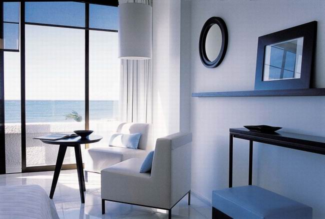 ����·˹Almyra�Ƶ�