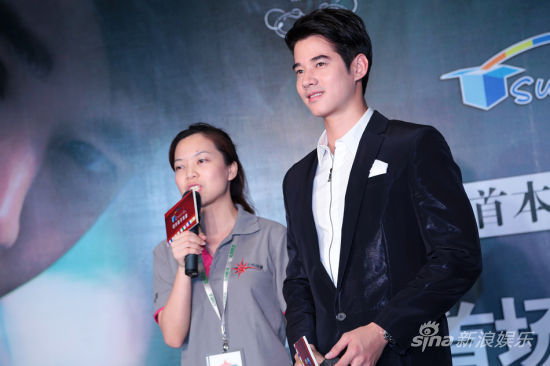 馬里奧北京簽售寫真最想合作章子怡