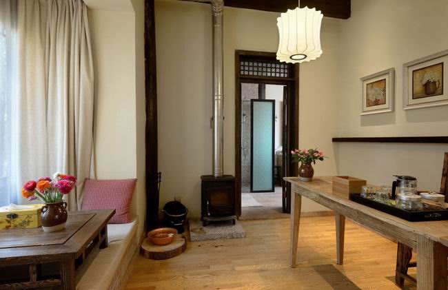 ��������ɽ�f