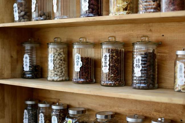 ��������ɽ�f