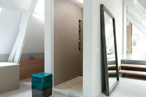 �Ӽ��c����һ�w�����s���ŬF��סլ