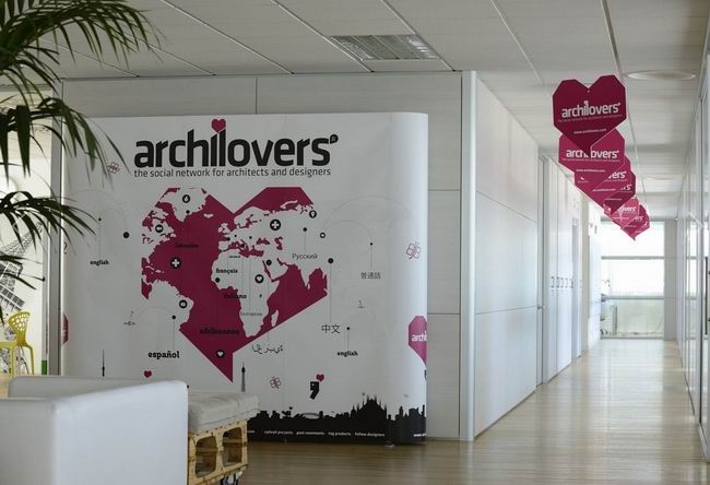 Achilovers�k�����OӋ