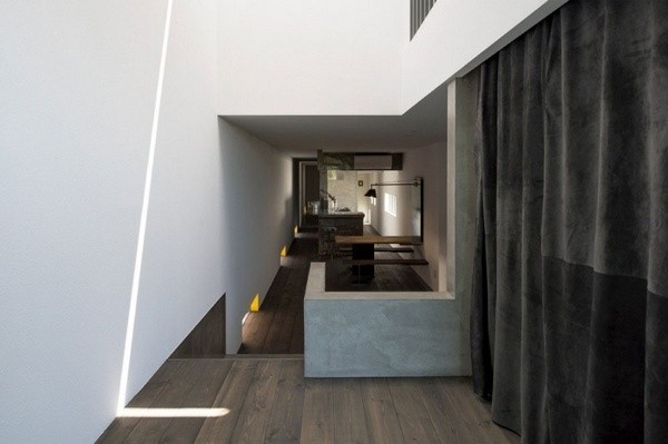 �ձ����R�h�O���L��סլ