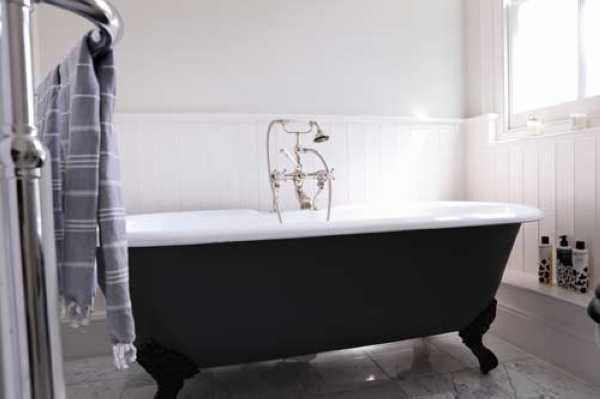 ����ɫ�ڰ�ԡ�҂��y�OӋ(2)