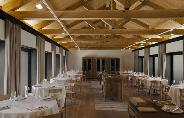 ԭľɫ���������g�R����Filand��n�͏d