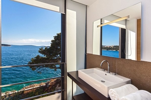 ���_�؁���ɫ�侀�����e��