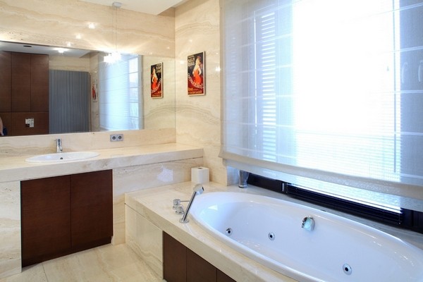 �Aɳ�r(sh��)�ЬF(xi��n)���мҾӺ�(ji��n)�s�����ں�(ji��n)��