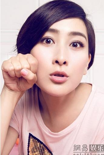 馬蘇大玩表情九宮格賣萌