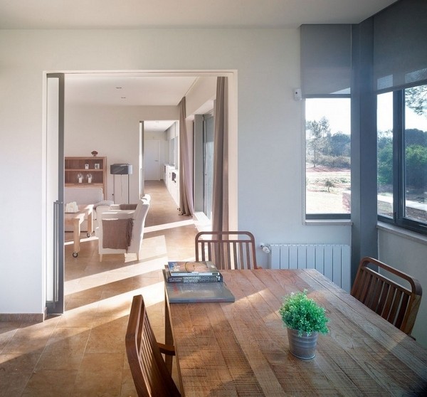 ��@�|���L���������סլ