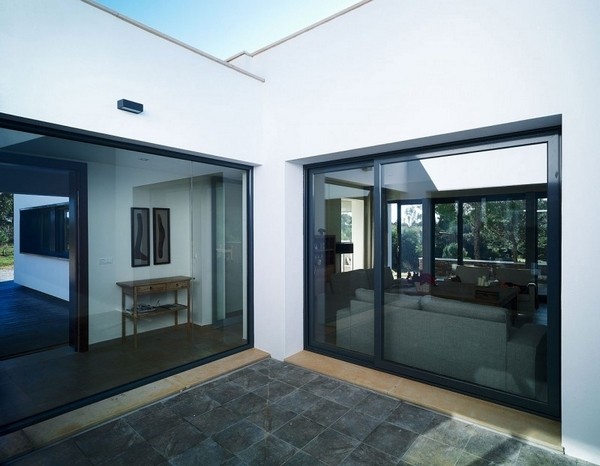 ��@�|���L���������סլ