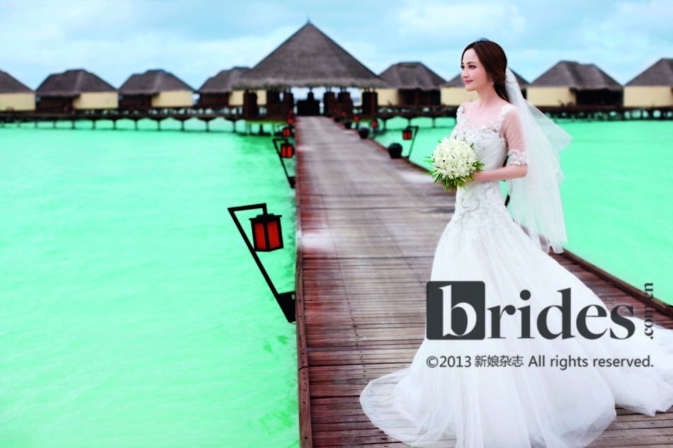 姚笛登《新娘雜志》8月刊封面