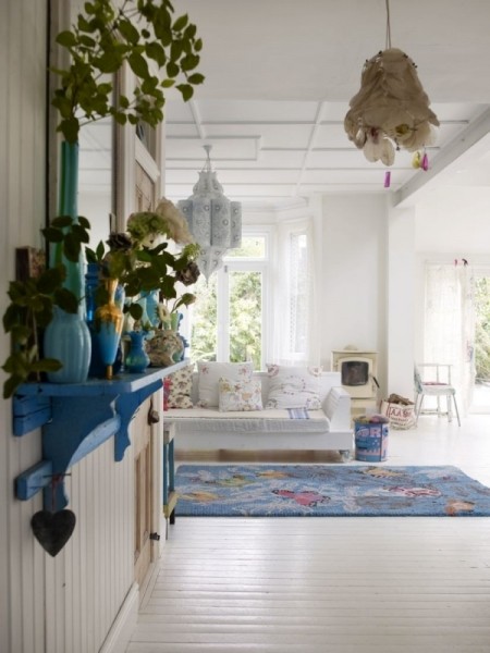 �üҾ�ɫ�ʊy�c�L��Ӣ���F����Ԣ