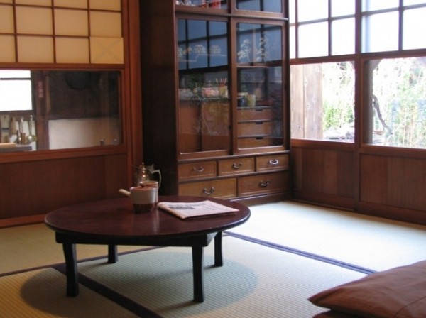 �挍��m���E����؈��͸��e��