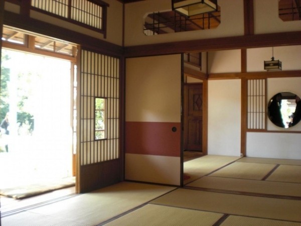 �挍��m���E����؈��͸��e��