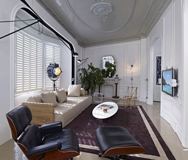 ����ɫ�cС����������F���L��ס