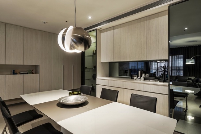 �ֿ�δ��֮������^