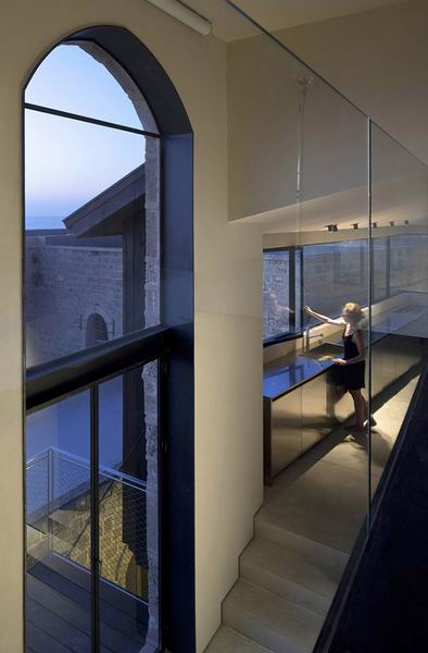 以色列300多年舊宅翻新